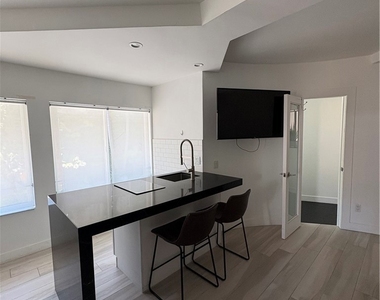 10051 Westwanda Drive - Photo Thumbnail 35