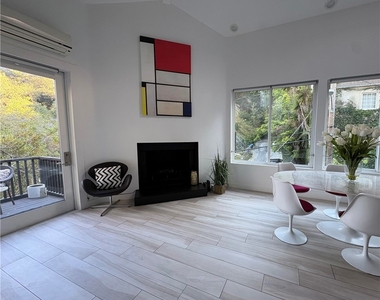 10051 Westwanda Drive - Photo Thumbnail 27
