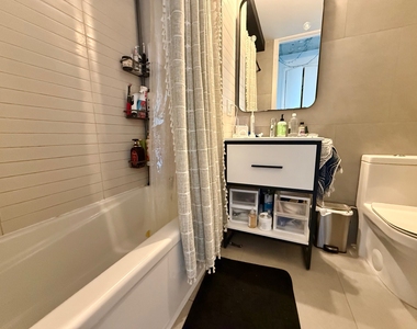815 Flatbush Avenue - Photo Thumbnail 3
