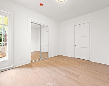 5333 Monte Vista Street - Photo Thumbnail 27