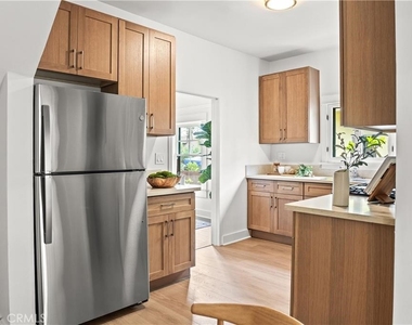5333 Monte Vista Street - Photo Thumbnail 11
