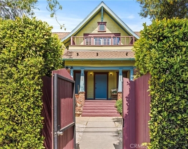 5333 Monte Vista Street - Photo Thumbnail 2