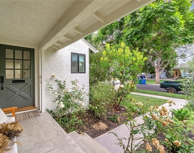 3220 Iroquois Ave. - Photo Thumbnail 1