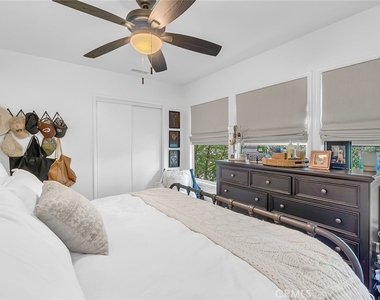 3220 Iroquois Ave. - Photo Thumbnail 17