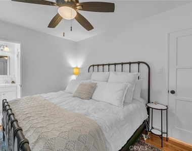 3220 Iroquois Ave. - Photo Thumbnail 16