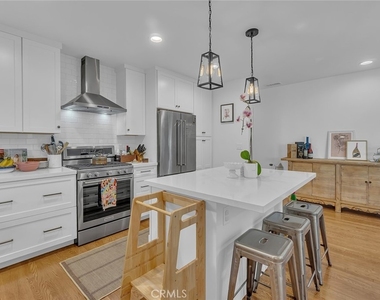 3220 Iroquois Ave. - Photo Thumbnail 12