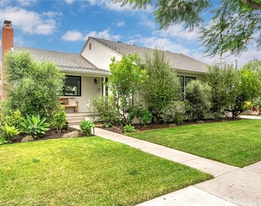 3220 Iroquois Ave. - Photo Thumbnail 3
