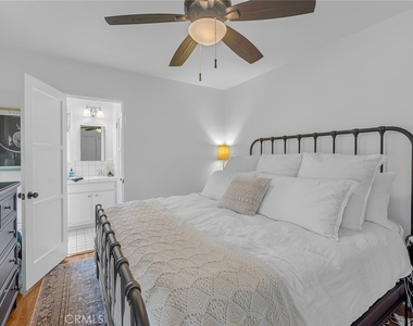 3220 Iroquois Ave. - Photo Thumbnail 15