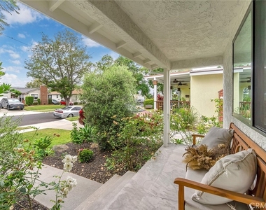 3220 Iroquois Ave. - Photo Thumbnail 2