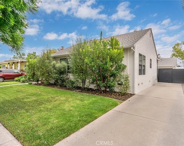 3220 Iroquois Ave. - Photo Thumbnail 4