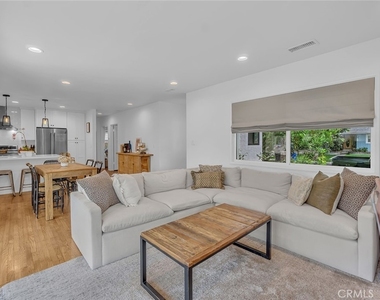 3220 Iroquois Ave. - Photo Thumbnail 7
