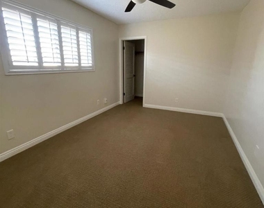 270 H Street - Photo Thumbnail 9
