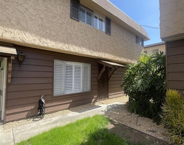 270 H Street - Photo Thumbnail 1
