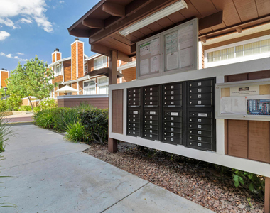 19431 Sherman Way - Photo Thumbnail 27