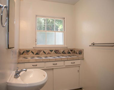 7601 Flight Avenue - Photo Thumbnail 24
