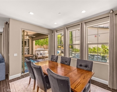 357 Laurel - Photo Thumbnail 12
