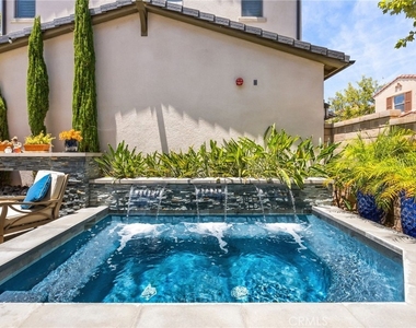 357 Laurel - Photo Thumbnail 19