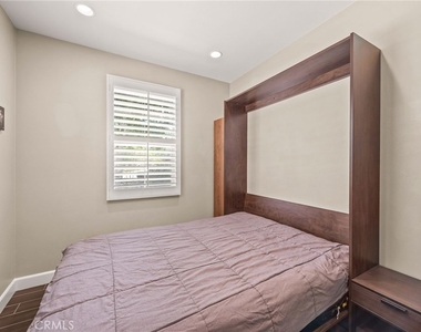 357 Laurel - Photo Thumbnail 24