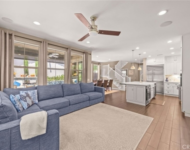 357 Laurel - Photo Thumbnail 2