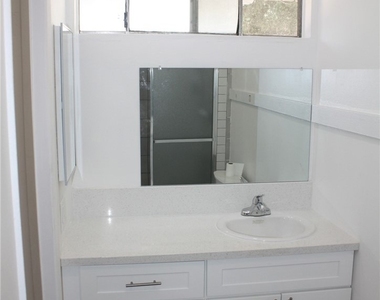 116 N Laurie Ann - Photo Thumbnail 20