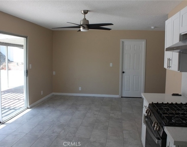 116 N Laurie Ann - Photo Thumbnail 7
