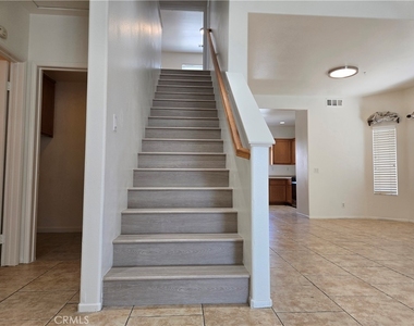 481 N Pinewood - Photo Thumbnail 16