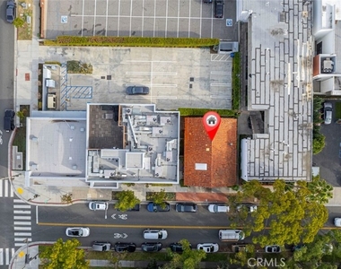 208 S Louise Street - Photo Thumbnail 6