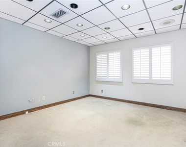 208 S Louise Street - Photo Thumbnail 21