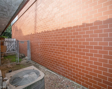 208 S Louise Street - Photo Thumbnail 33