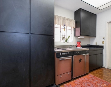 208 S Louise Street - Photo Thumbnail 27