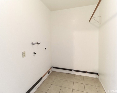 3224 Frazier Street - Photo Thumbnail 5