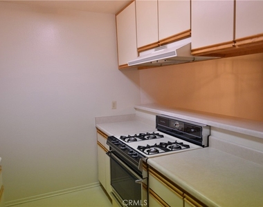 410 Milford Street - Photo Thumbnail 3