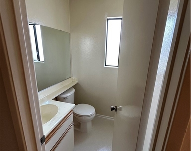 420 Milford Street - Photo Thumbnail 12
