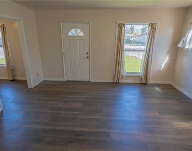 11744 Mulhall Street - Photo Thumbnail 2