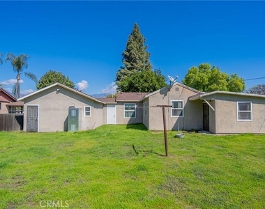 11744 Mulhall Street - Photo Thumbnail 6