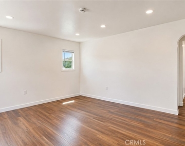 11744 Mulhall Street - Photo Thumbnail 20