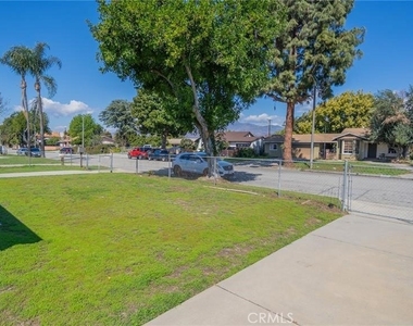 11744 Mulhall Street - Photo Thumbnail 4