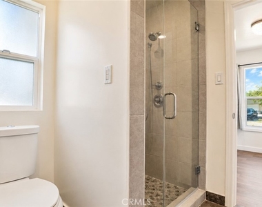 11744 Mulhall Street - Photo Thumbnail 16