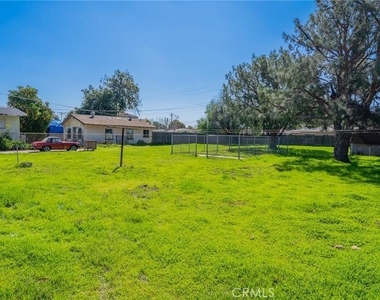 11744 Mulhall Street - Photo Thumbnail 8