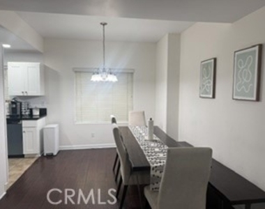 879 Michigan Boulevard - Photo Thumbnail 6