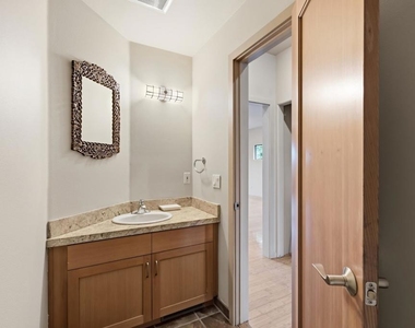 7957 Michigan Ave - Photo Thumbnail 15