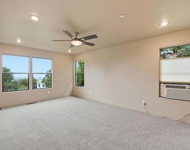 7957 Michigan Ave - Photo Thumbnail 23