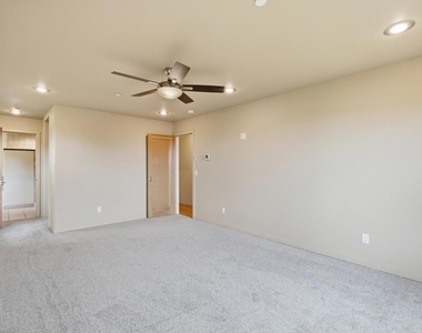 7957 Michigan Ave - Photo Thumbnail 24