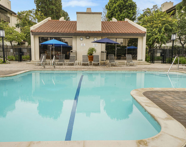 8512 Tuscany Avenue - Photo Thumbnail 31
