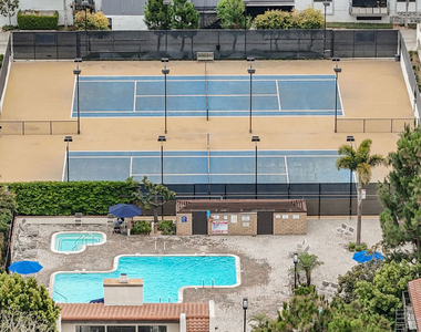 8512 Tuscany Avenue - Photo Thumbnail 40