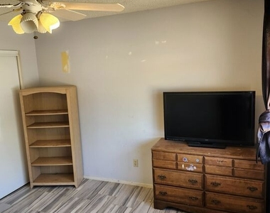 15723 E Avenue Q7 - Photo Thumbnail 6