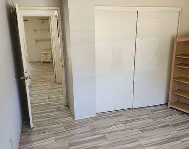 15723 E Avenue Q7 - Photo Thumbnail 5