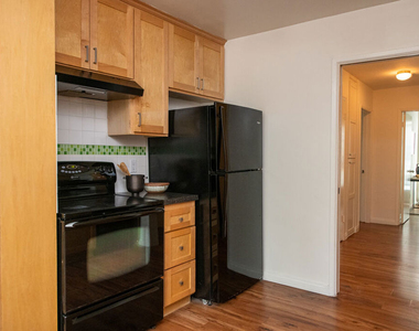 608 Idaho Avenue - Photo Thumbnail 11