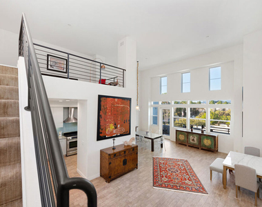 7100 Playa Vista Drive - Photo Thumbnail 15