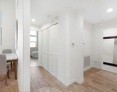 7100 Playa Vista Drive - Photo Thumbnail 9